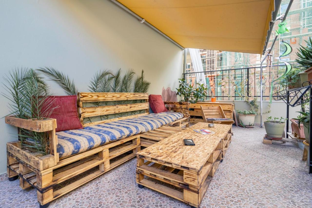 Hostel Nena Semi Tirana Kültér fotó